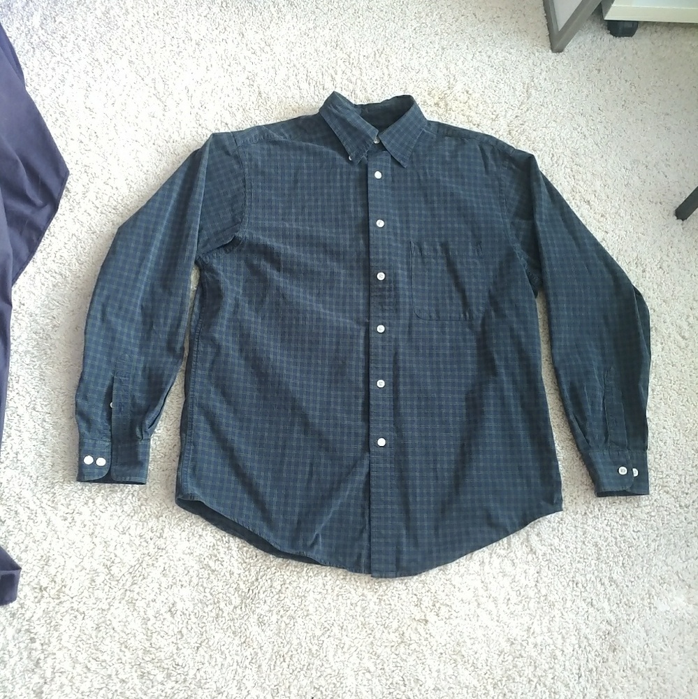 Roundtree and Yorke Green and Blue Plaid M Shirt